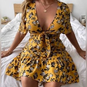 Yellow dress